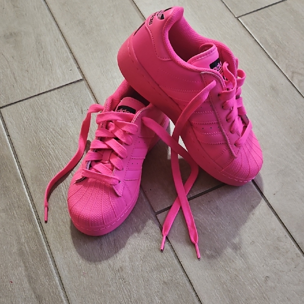 Adidas Kids Vivid Pink Sneakers